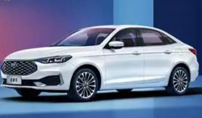 福特福睿斯这款车怎么样 百公里油耗7.9L(马力可达122匹)